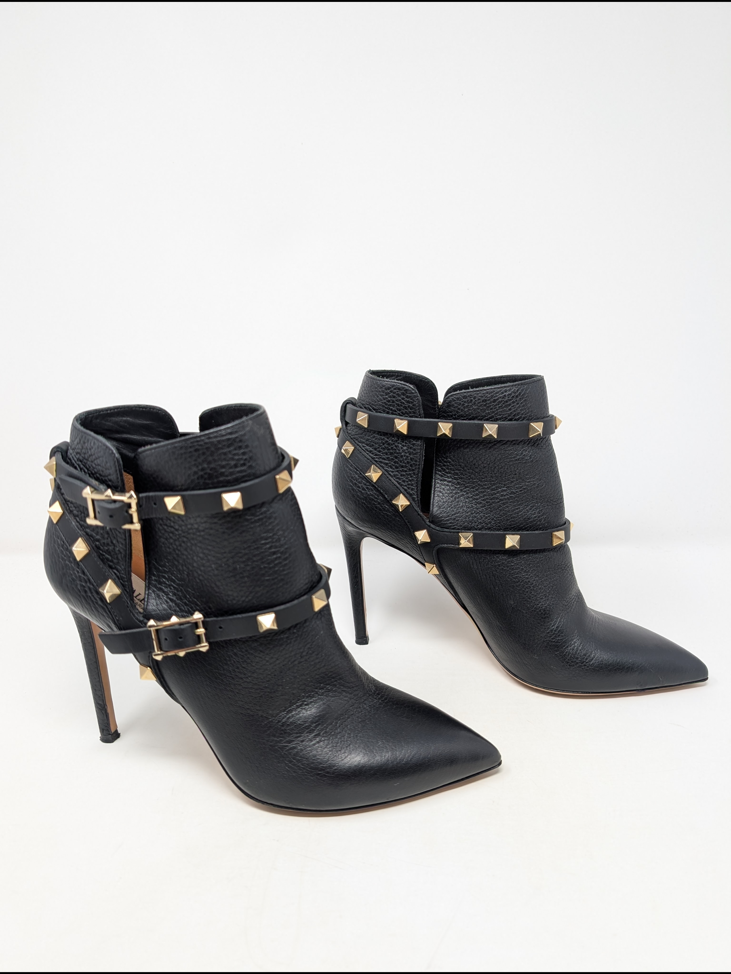 Valentino Garavani Rockstud Stiletto Ankle Boots Black Leather Size 38 Italy